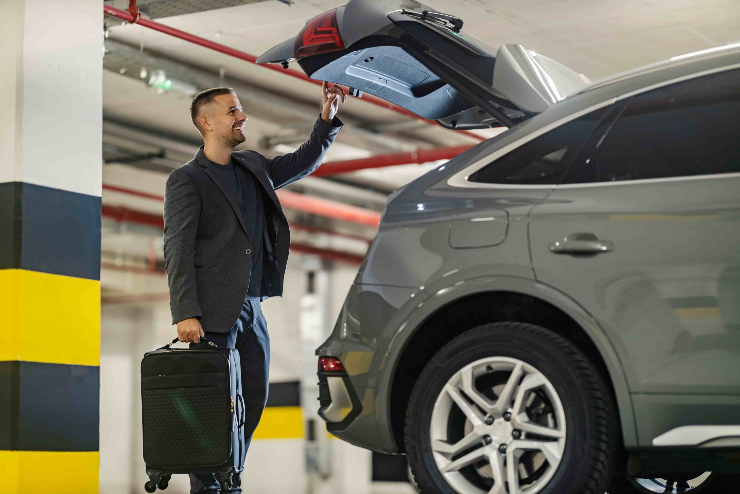 Airport car rental tips for selecting the best business rental vehicle