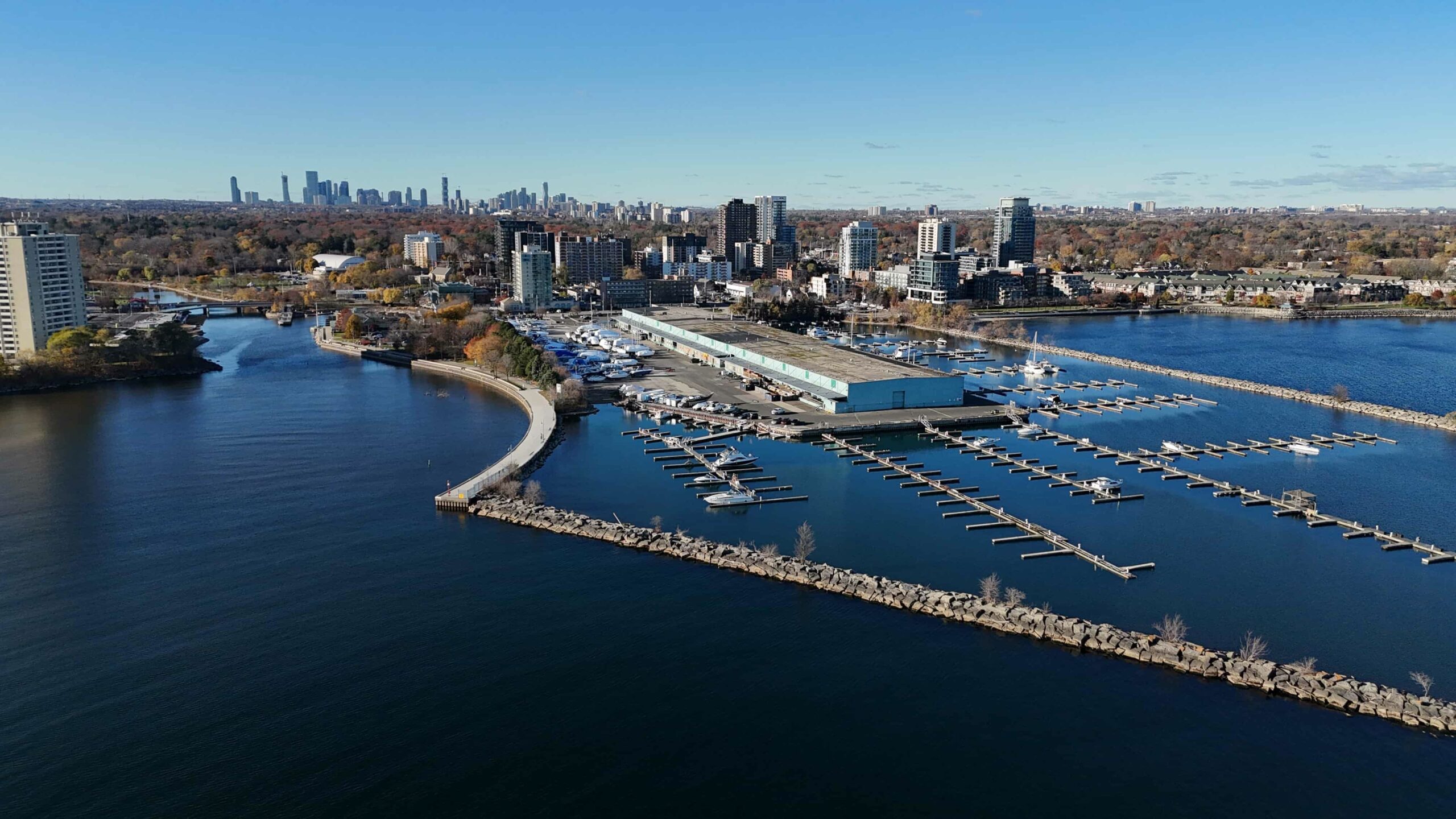 Car rental Dixie Road Mississauga for visiting Port Credit Streetsville and local attractions