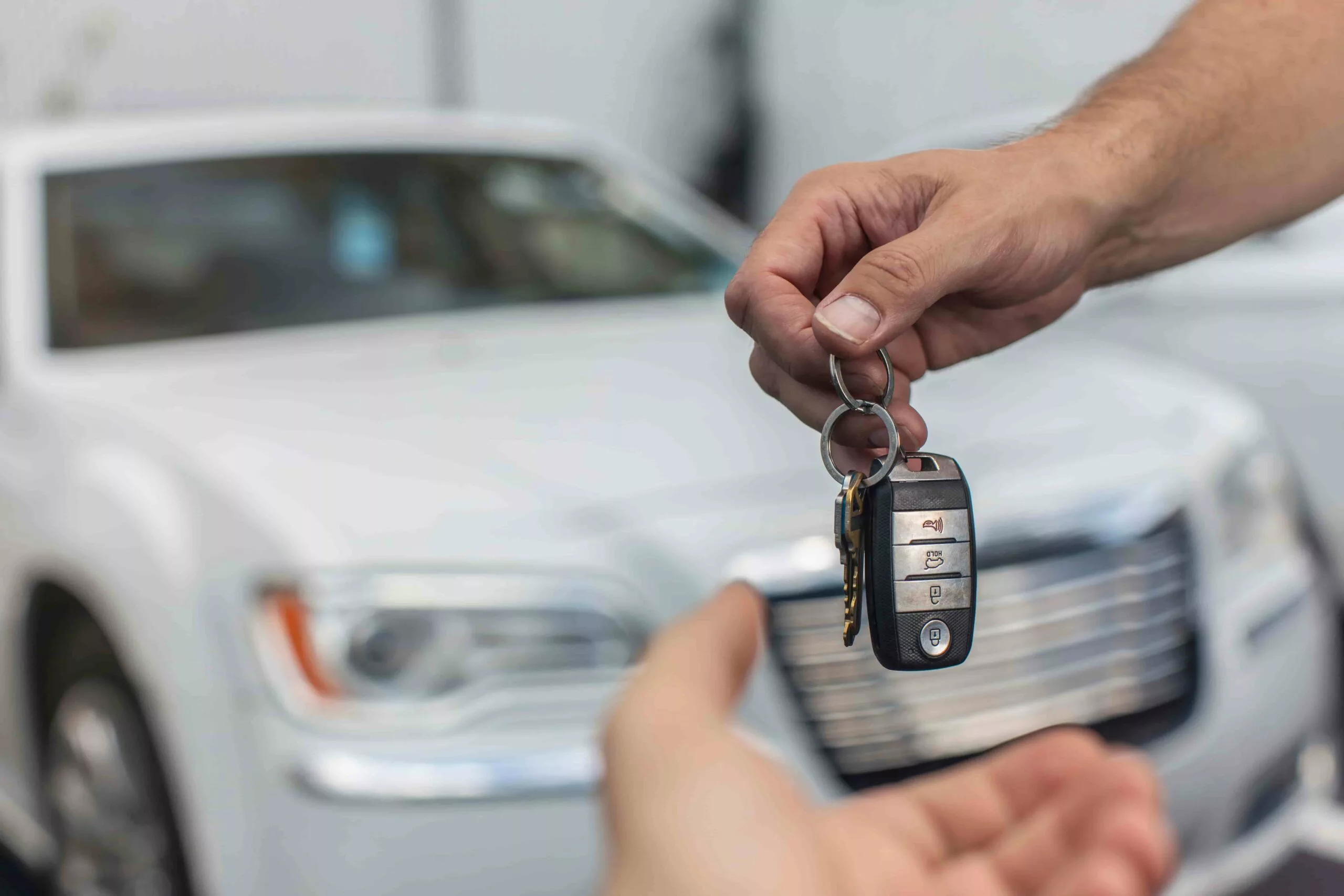 Rental car fuel policy and refueling before returning a rental vehicle