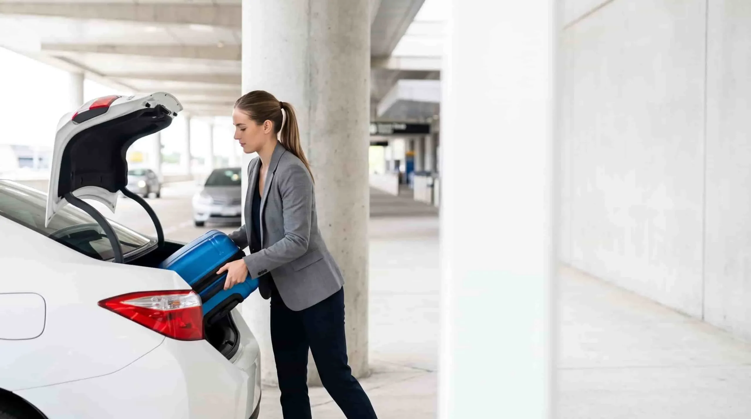 Same-day car rental vehicle options for business travelers