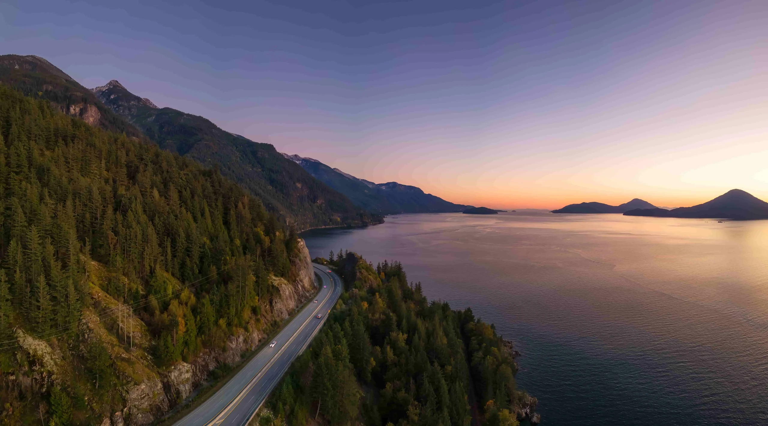 Scenic drives near Vancouver through British Columbia's autumn landscapes