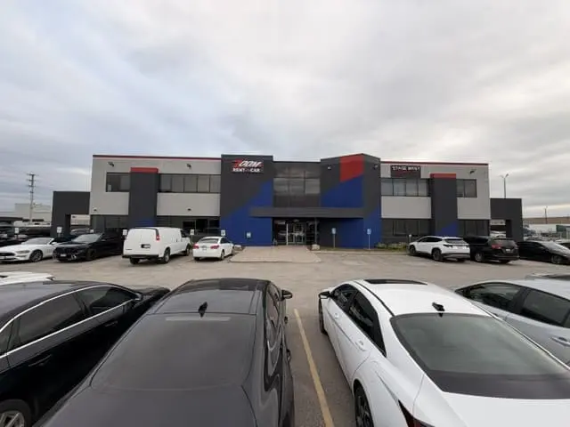 ZRental vehicles outside the Zoom Rent A Car Toronto Airport location