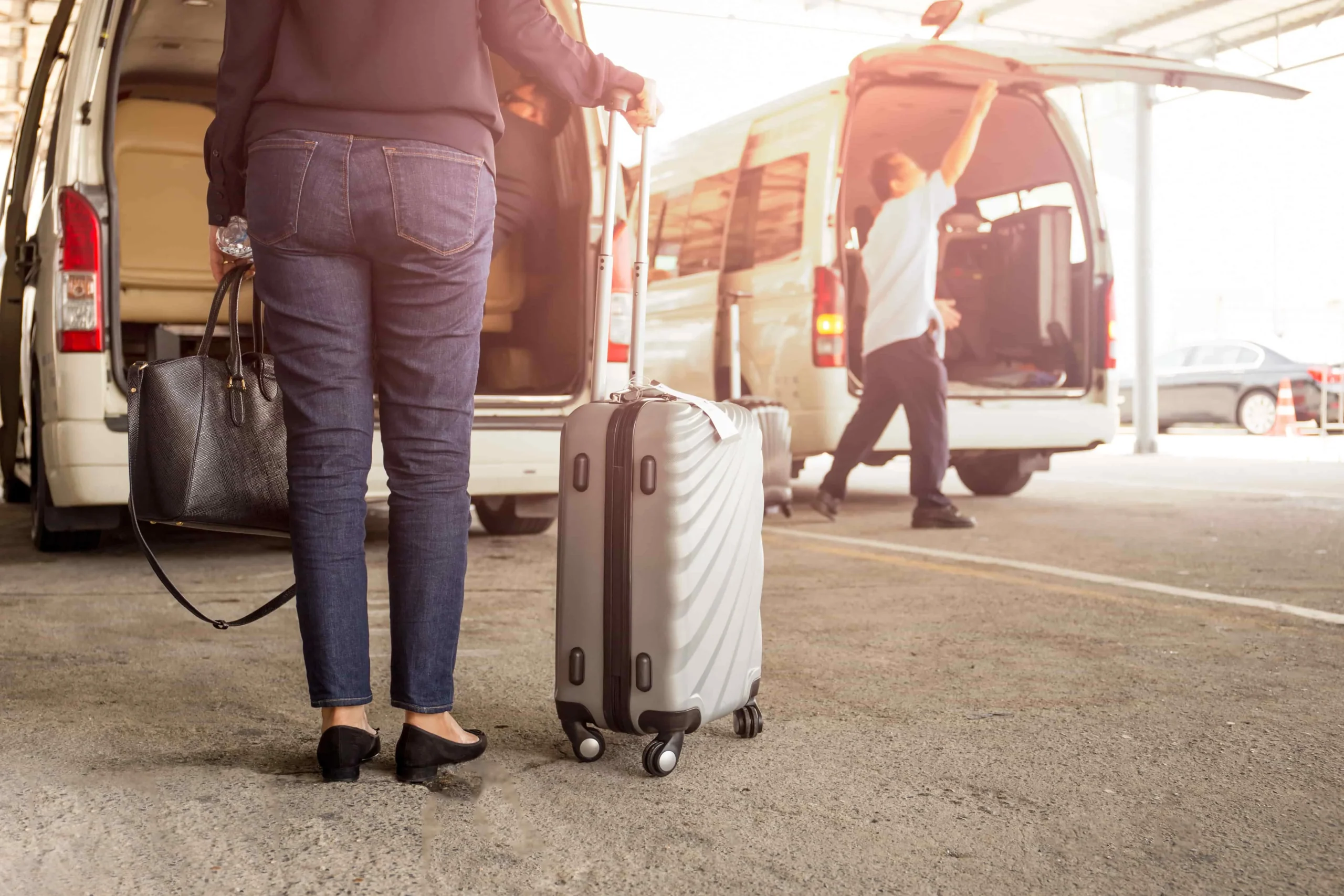 ZOOM Rent A Car reviews and locations guide to Toronto Pearson Airport pickup